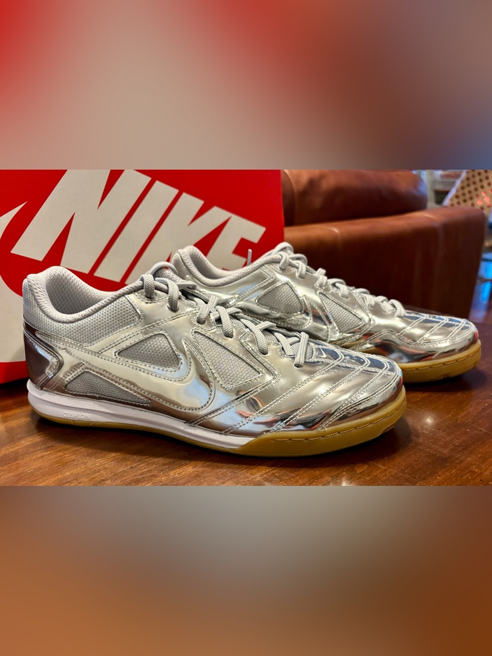 NWT Unisex Nike Gato LV8 Sneakers